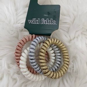 $4/20 Wild Fable Metallic Stretch Hair Tie Coils